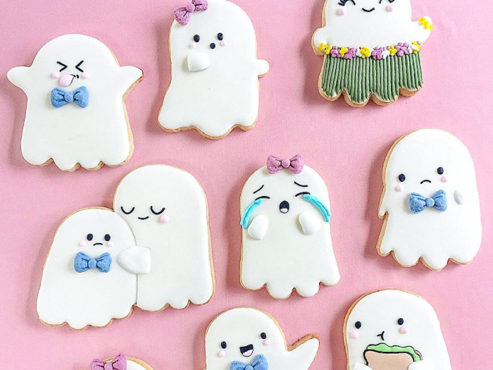 Ghost Sugar Cookies as Baking Ideas for Halloween