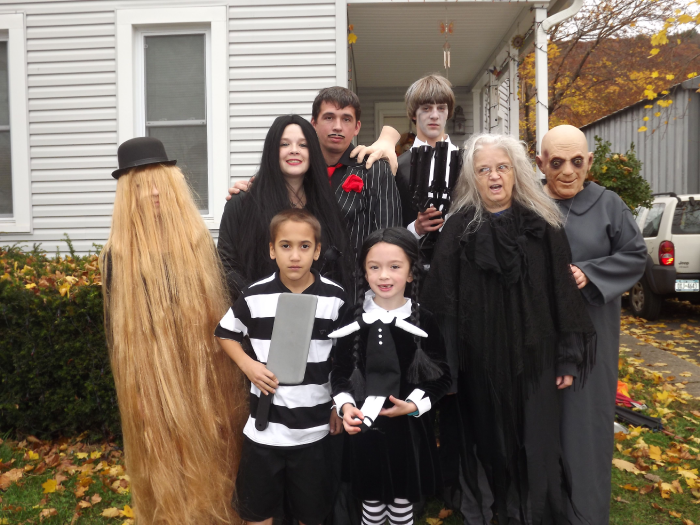 The Addams Family Costumes for Halloween