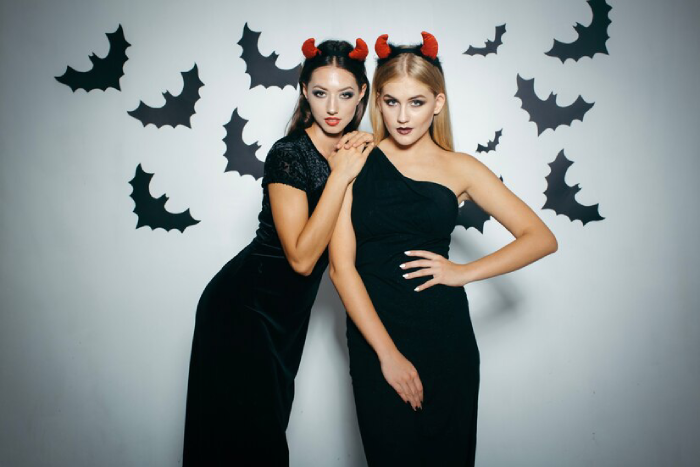 Vampire Halloween Costumes for Women