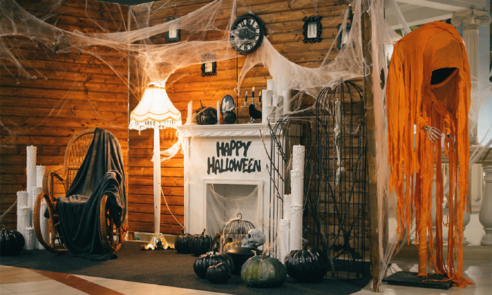 Spooky Indoor Halloween Decorating Ideas For Living Room