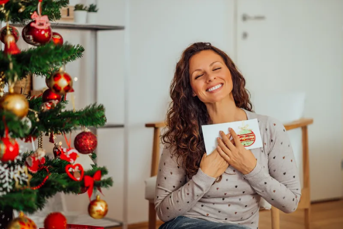 Warm Wishes On Christmas For Girlfriend Who Lives Far Away